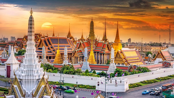 Đặt vé máy bay đi Bangkok, Thái Lan khám phá The Grand Palace